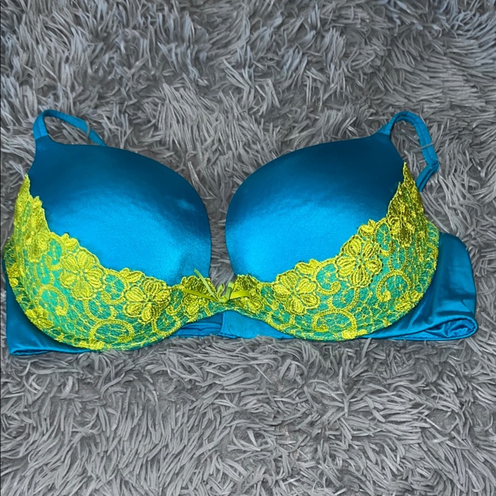 Victoria Secret Very Sexy Push-Up 36D Elegant Blue and Yellow Lace Bra